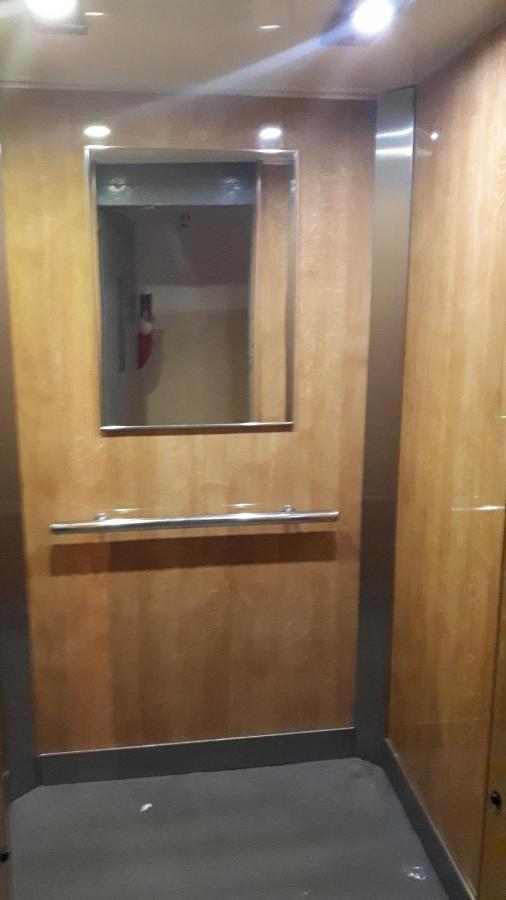 Apartamenty Centrum Panoramiczna Mala Dwojka Swan Labedz Promenada Klimatyzacja Lodowa Kielce Eksteriør bilde